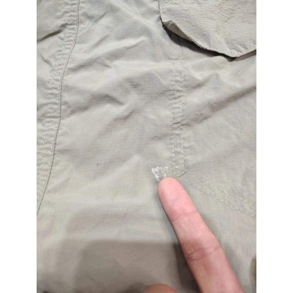 Columbia Mens 46 Beige Cargo Hiking Shorts Belted Nylon Outdoor Lightweight READ